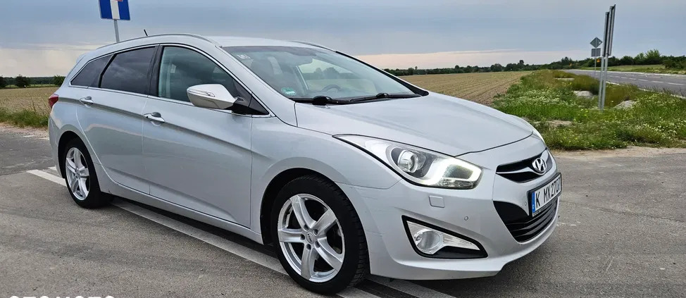 hyundai i40 warmińsko-mazurskie Hyundai i40 cena 33800 przebieg: 169800, rok produkcji 2014 z Orzesze